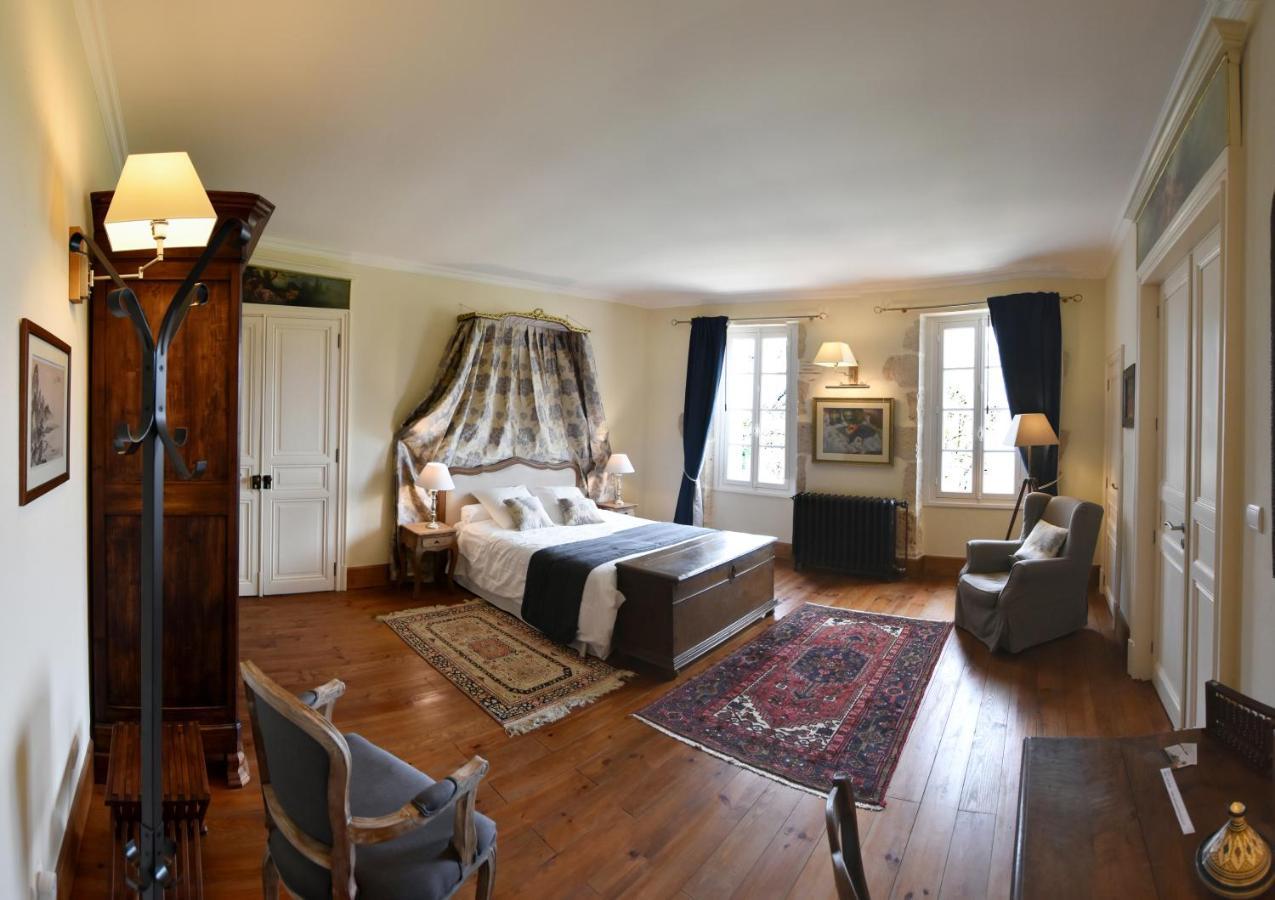 Chateau De Laroche Bed & Breakfast Vianne Exterior photo